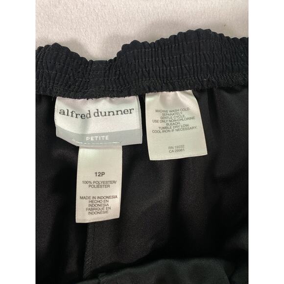 Alfred Dunner Women's Size 12 Petite Black Elastic Waist Pants Classics NWT - Picture 2 of 3
